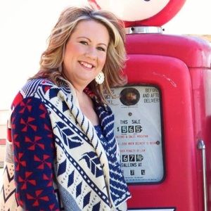 Meet your Posher, Sandy